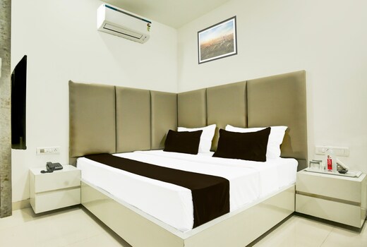 Hotel O SAFFRON