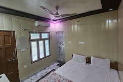 Baba Dhani Nishad, Ayodhya