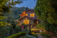 SaffronStays Plaksha, Mukteshwar