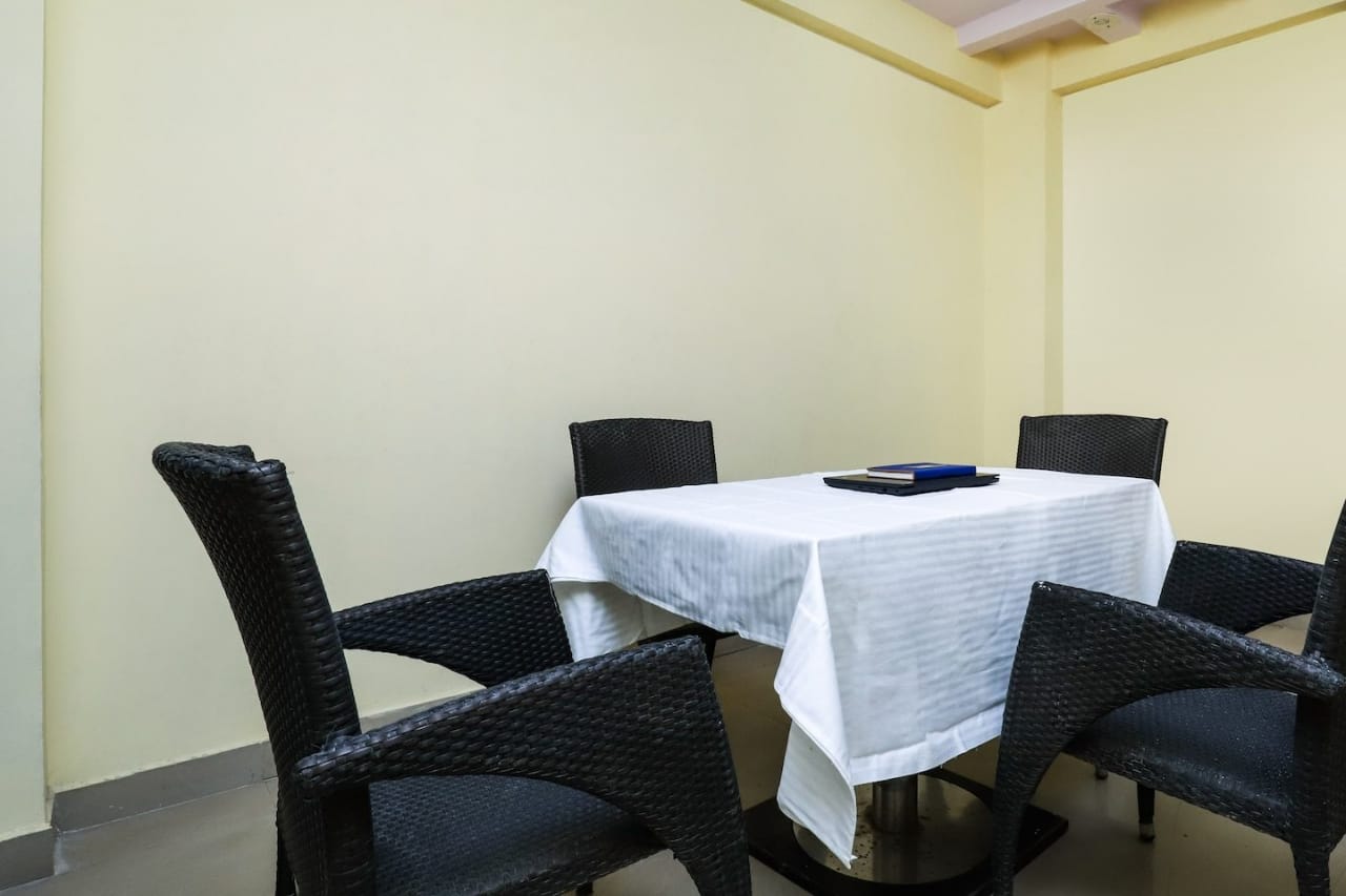 APARTMENT @ INDRAPURAM, Ghaziabad - Tap to explore photos