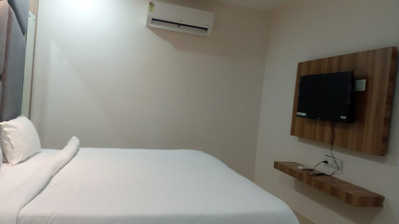 Hotel Panchwati - Tap to explore photos
