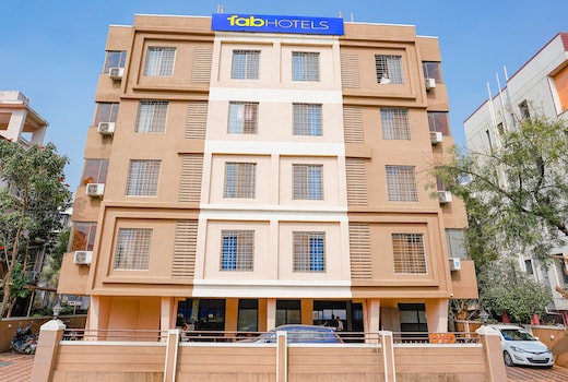 FabHotel 24 Baner - Nr. MCF Camp