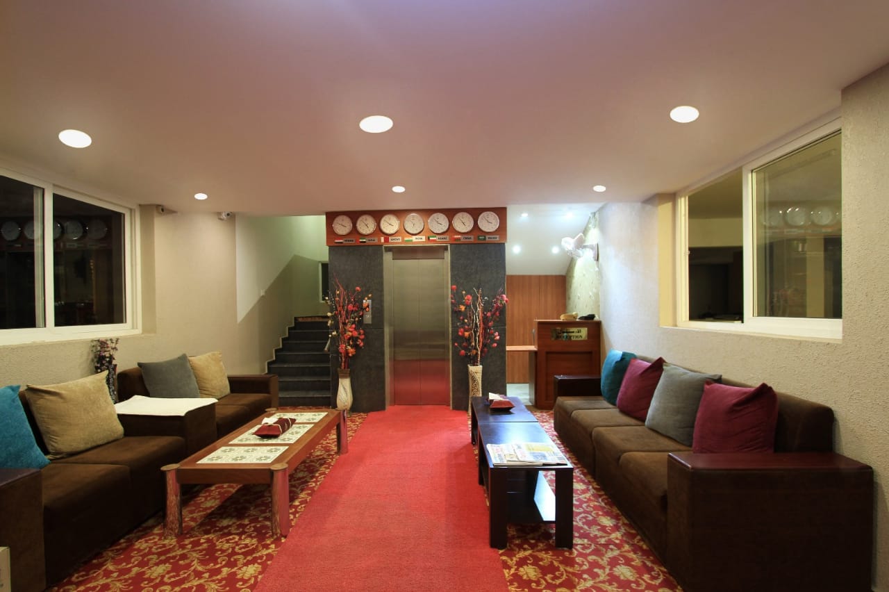 AM Daimond Suites - Tap to explore photos