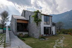 The Salt Box, Manali