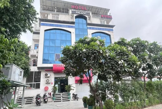 FabHotel Mansarovar Palace