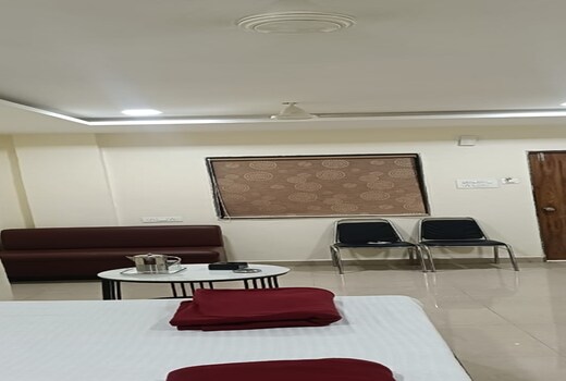 Hotel Sky Inn