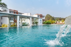 Stylish 2BHK Apartment with Rooftop Pool near Candolim | Hireavilla, Belgaum