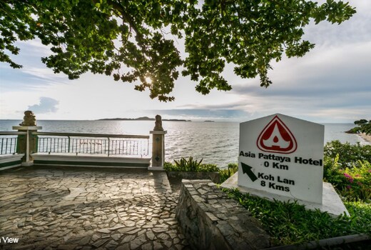 Asia Pattaya Hotel Pattaya 1 1 0 5 Price Address Reviews