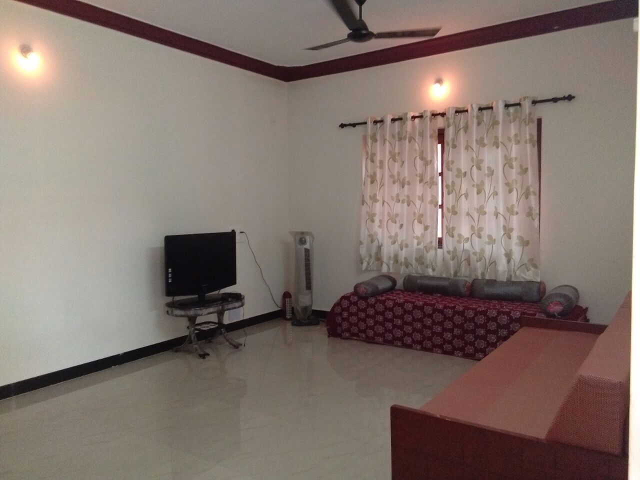 Maxen Service Apartment |1 BHK with Kitchen - Tap to explore photos