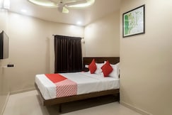 Hotel O Grand Pune, Pune