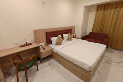 THE OCEAN PEARL GRANDE, Ranchi