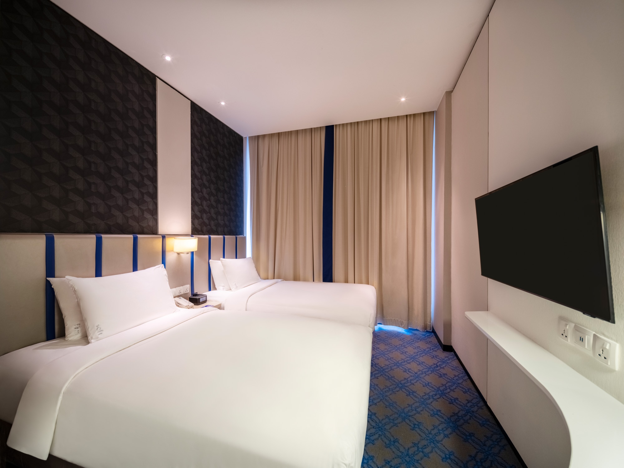 Holiday Inn Express Singapore Katong, an IHG Hotel - Tap to explore photos