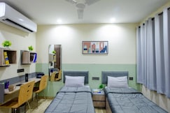 Covie East Of Kailash 52 | Female Only, Faridabad