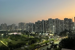 Meadow suites your favorite stay, Noida