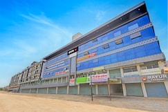 Hotel O Om Shiv, वडोदरा