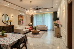 Cheerful 3bhk Heart of South Delhi, Delhi
