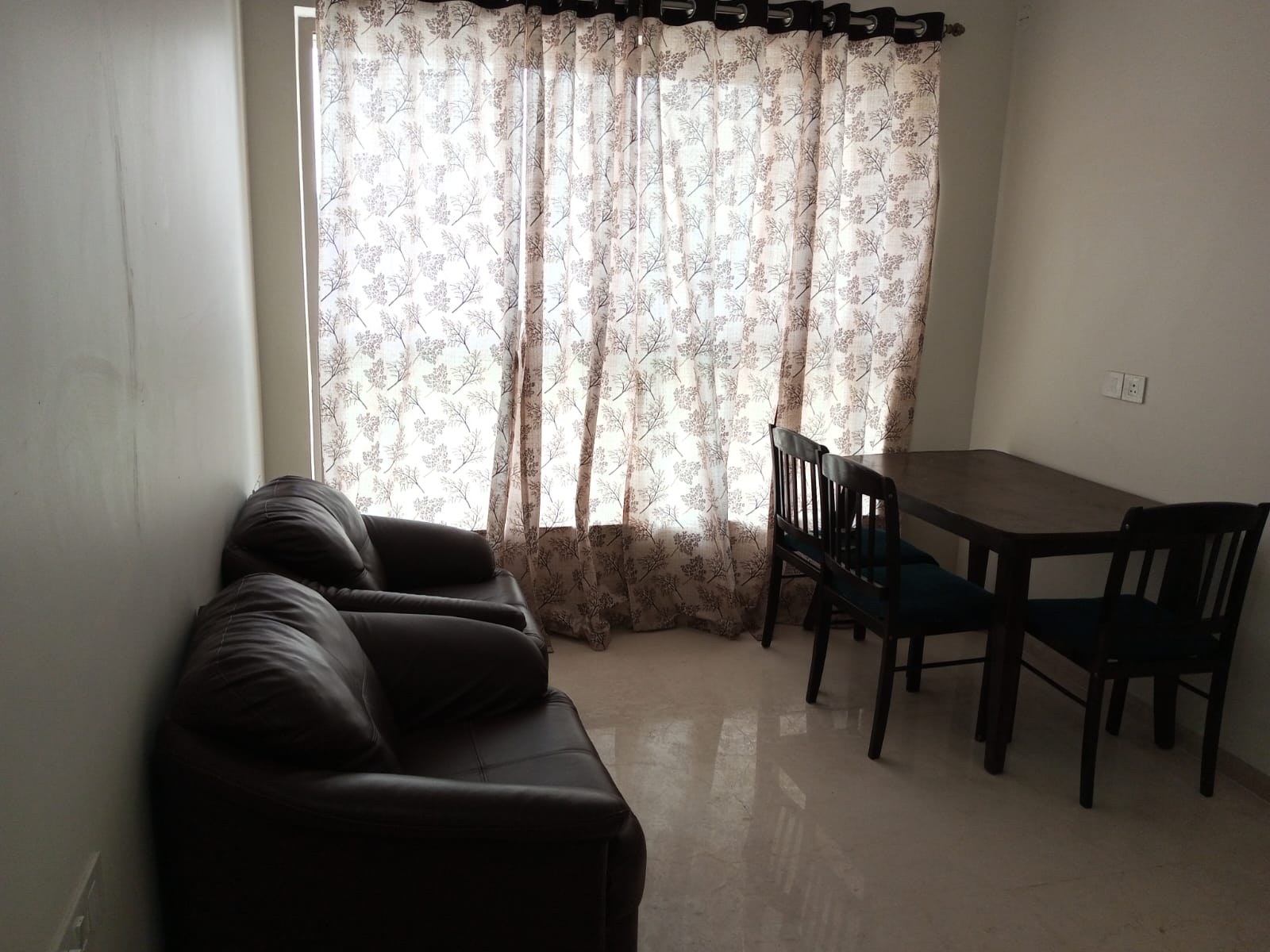2Bhk Private Apartment by Divine - Kapurbawadi - Tap to explore photos