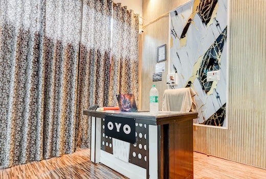 Hotel O Flagship Siddharth Hotel Yamuna Vihar C Block Stand