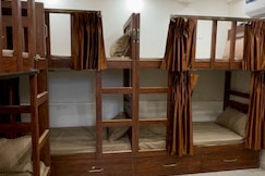 Cozy   Affordable Dorm Style Stay Central Location, Jaipur