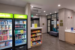 Home2 Suites by Hilton Raynham Taunton, Bristol