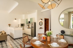 LaDonaira Elegant 2BHK w Pool Garden Genset, Goa