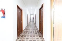 Hotel O by OYO Parth Inn, Lucknow