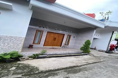 OYO 95110 Eksklusif Gueshouse Syariah, Boyolali