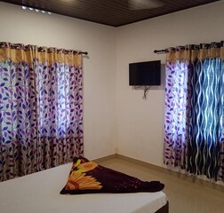 Room1