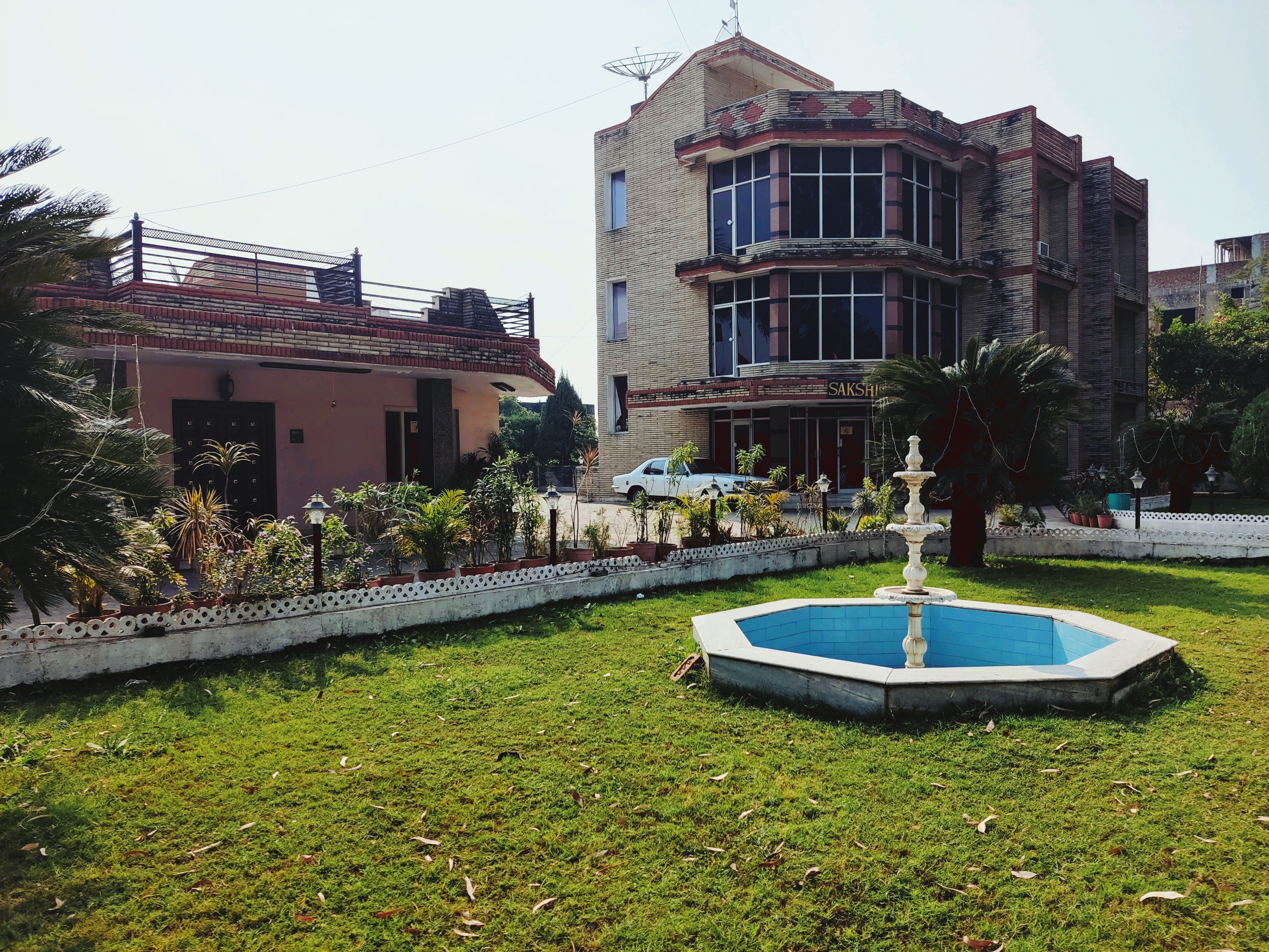 HOTEL SAKSHI AND SAJAN RESTURANT - Tap to explore photos