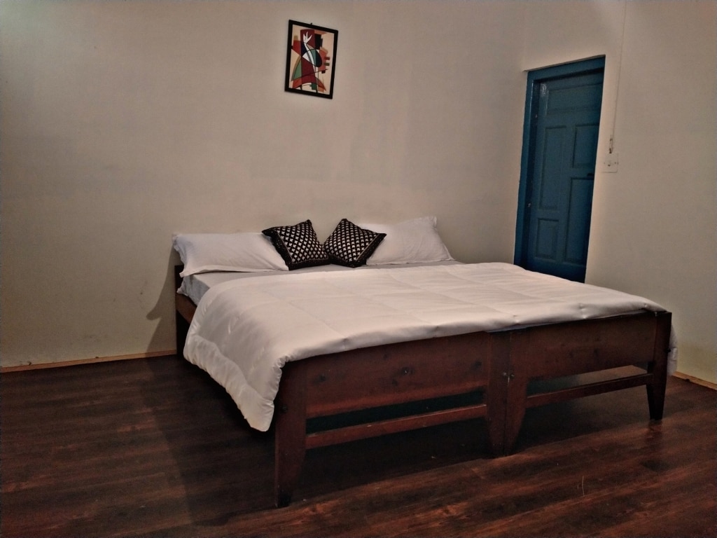Escobar Hospitality - Tap to explore photos