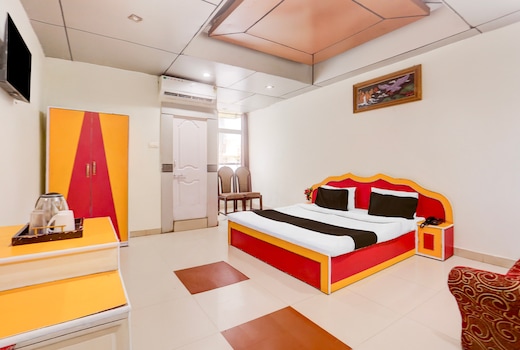 Collection O Nandanpura Sipri Bazar Formerly Hotel Highway Jhansi