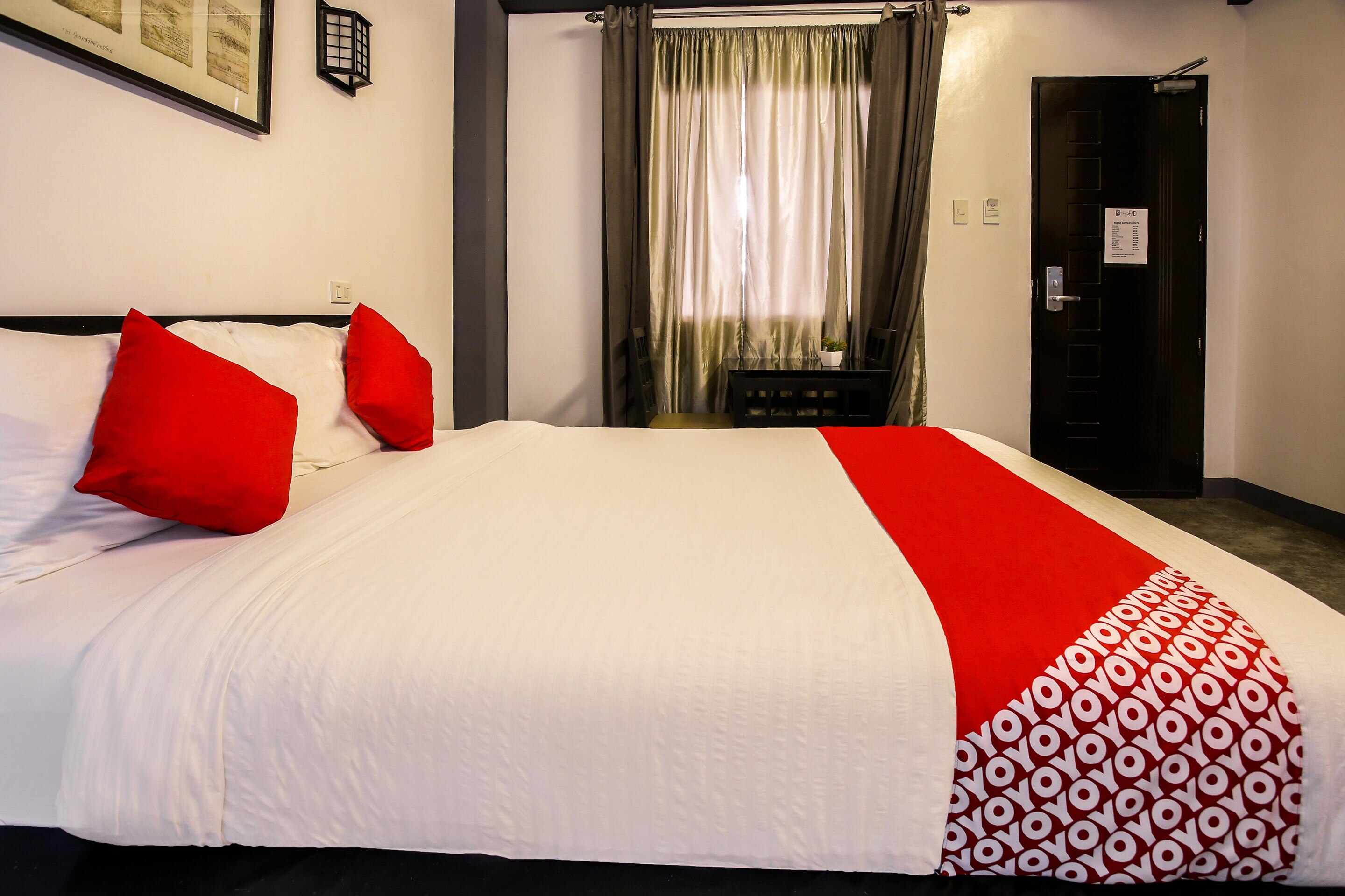 Capital O 786 Hotel T-ara - Tap to explore photos