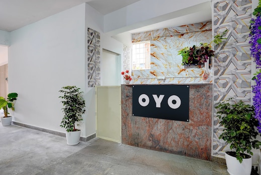 SPOT ON Sj Comforts Boarding And Lodging