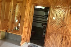 BIRDS LOVE HOUSe Kalgha, Tosh