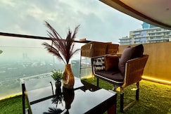 High Sky Inn Evening Stay At Supernova Noida, Noida