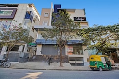 Collection O Petals Otium Business Hotel, Bangalore
