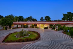 The Orchha Resort By River Side, Jhansi