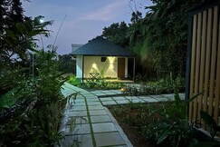 SERVOSONIC HOTELS AND RESORTS, Talipparamba