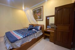 Capital O 93844 Arta Adi Homestay NearBali Zoo, Bali