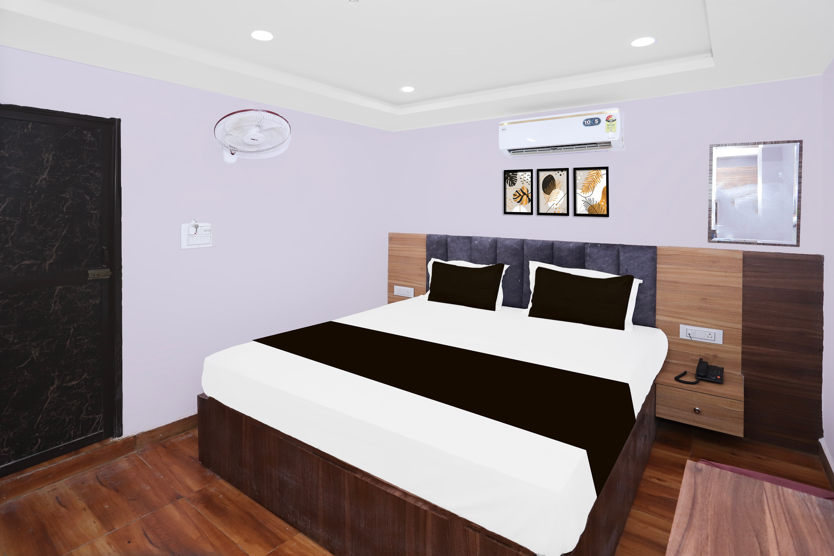 Super Townhouse Rauniyar City Centre Ratu Road - Tap to explore photos