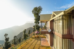 LaBelleVue | Entire 2BHK Luxe Cottage, Mussoorie