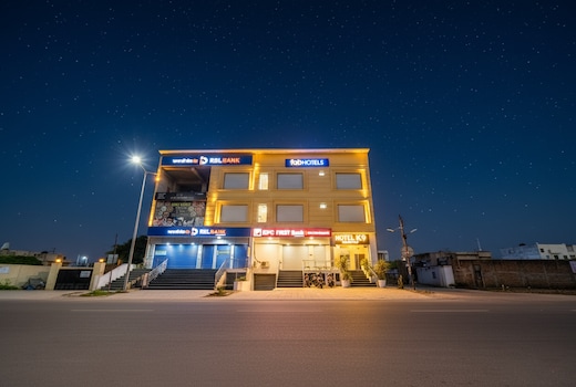 FabHotel Prime K9 Regency