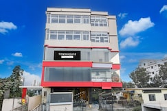 Townhouse Belgharia Railway Station Kolkata Formerly BN Palace, Kolkata