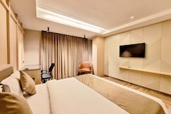 Hotel Tilak, Bhopal