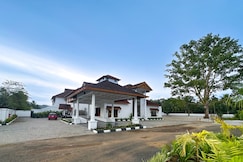 Maramon Hotel and Resort, Kayamkulam