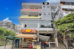 Hotel O Sector 3 Ghaziabad Formerly Cloud Inn, Gurgaon