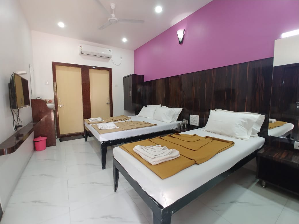Triple Bed A.C Room 1