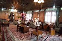 Houseboat Prince Of Bombay, Srinagar