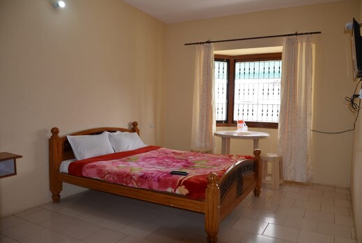 Khais Cottage by Yogi rooms