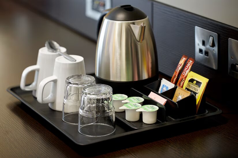 Premier Inn Abergavenny - Tap to explore photos